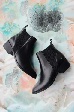 Raf Black Leather